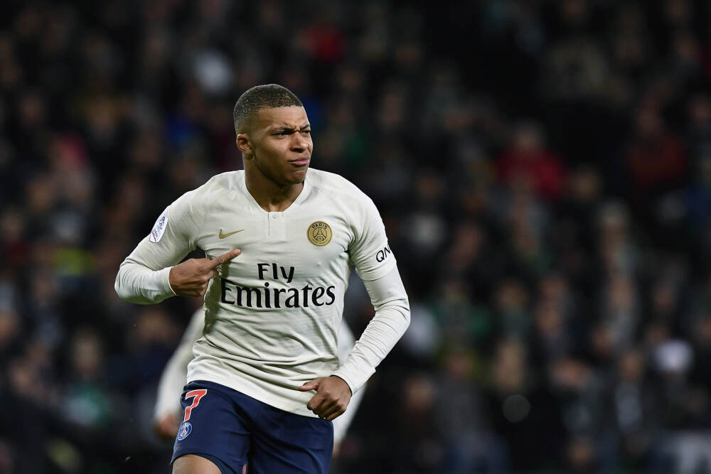 AI投资逻辑转向释放三重积极信号